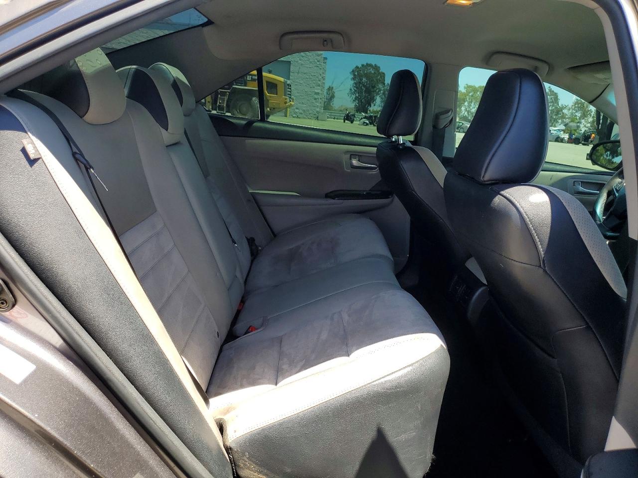 Toyota Camry Xse