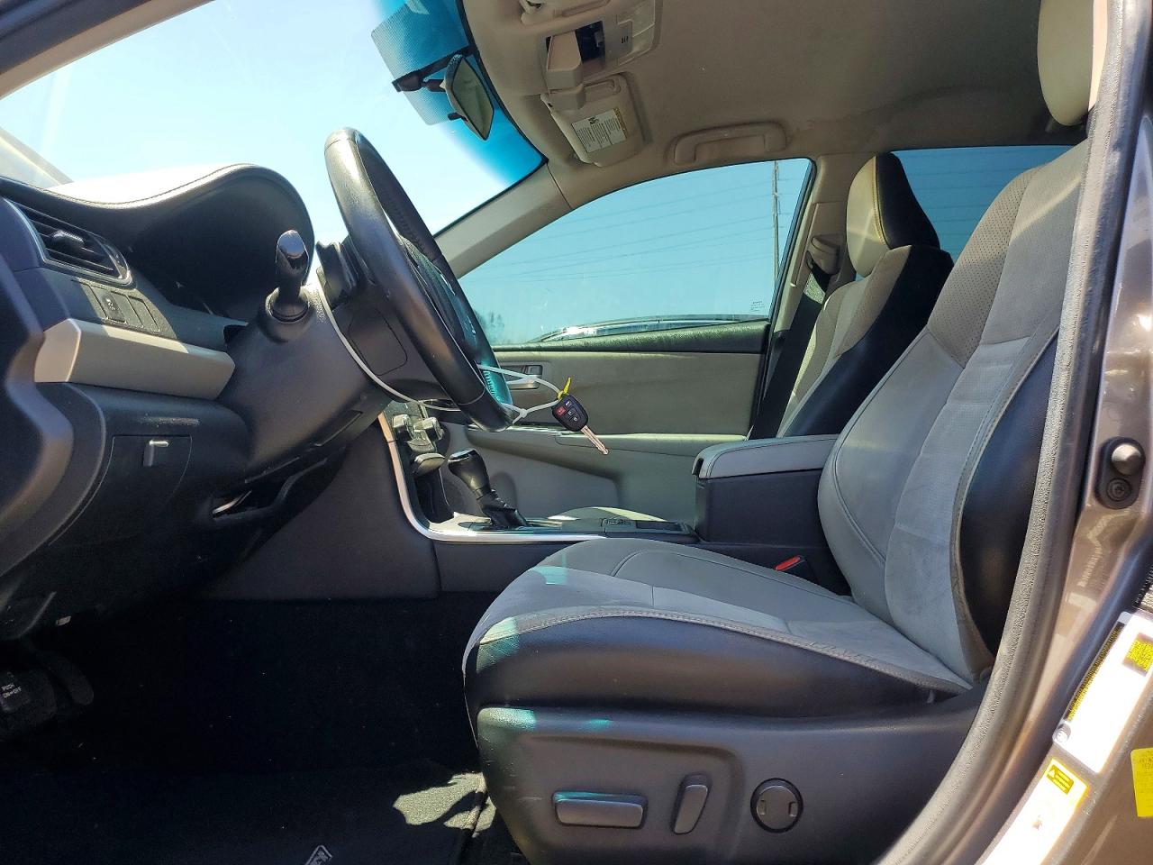 Toyota Camry Xse