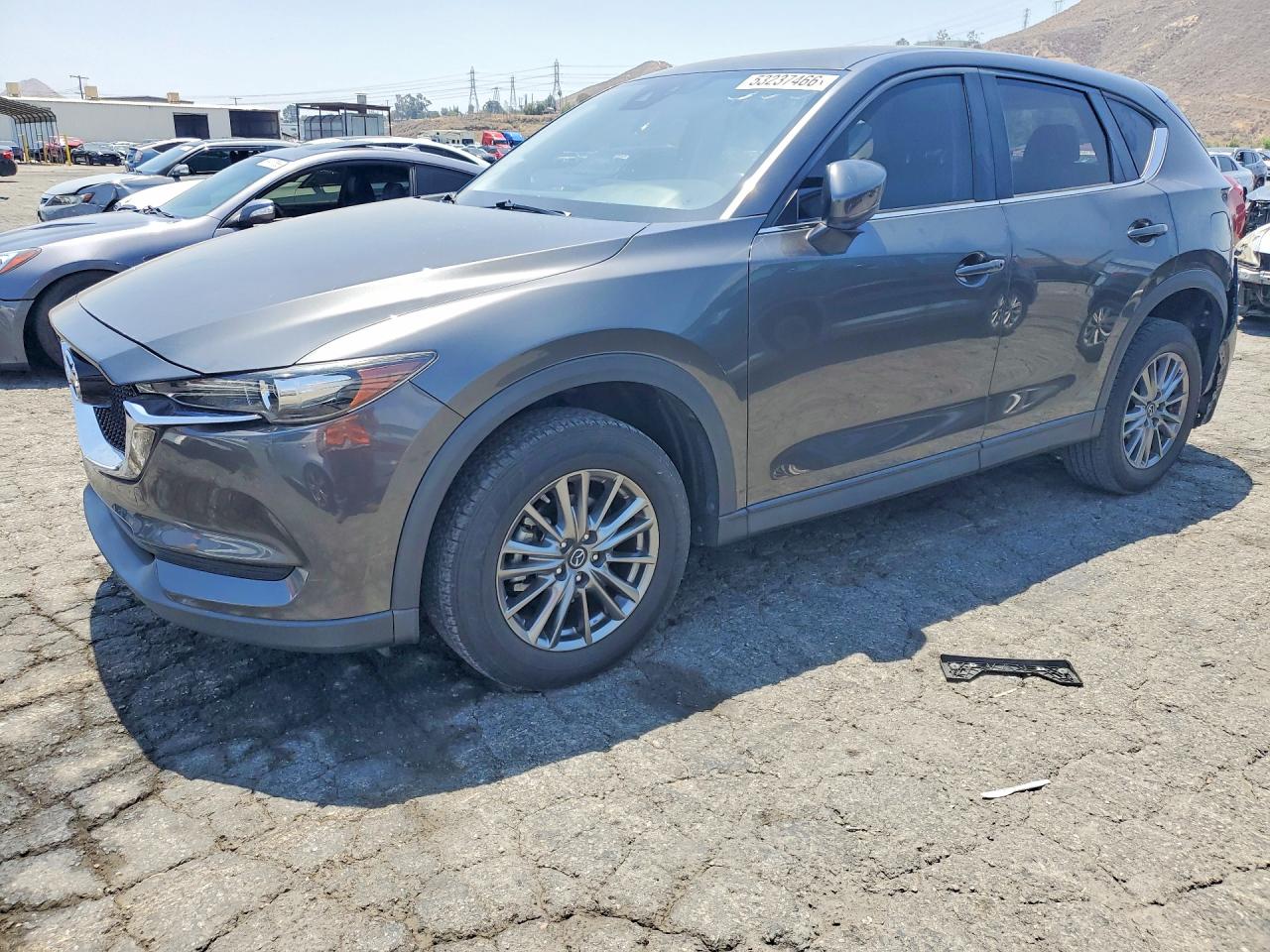 Salvage Mazda Cx Image
