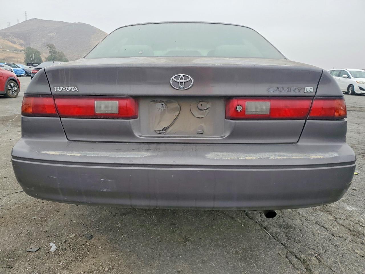 Toyota Camry Le