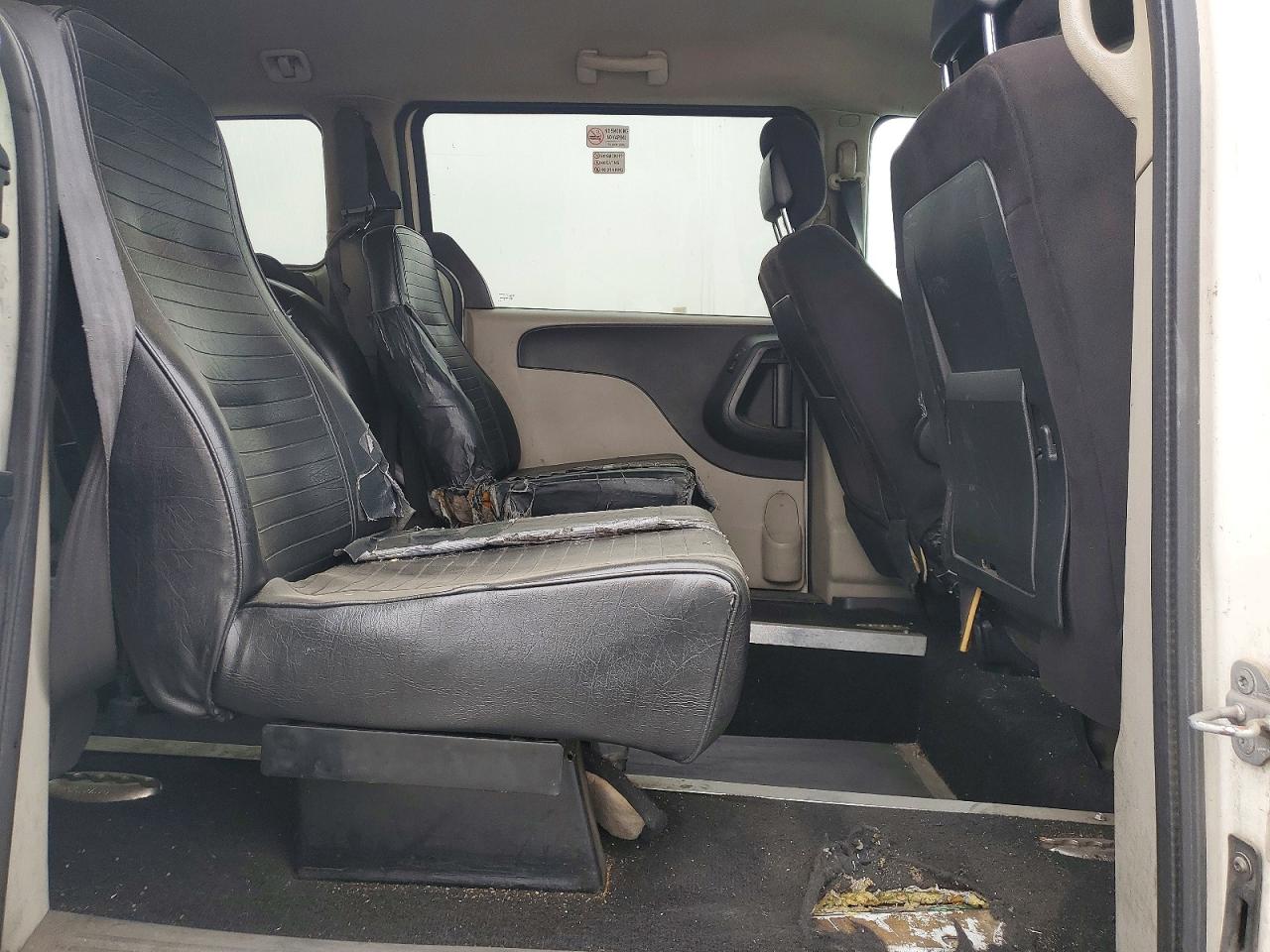 Dodge Caravan C