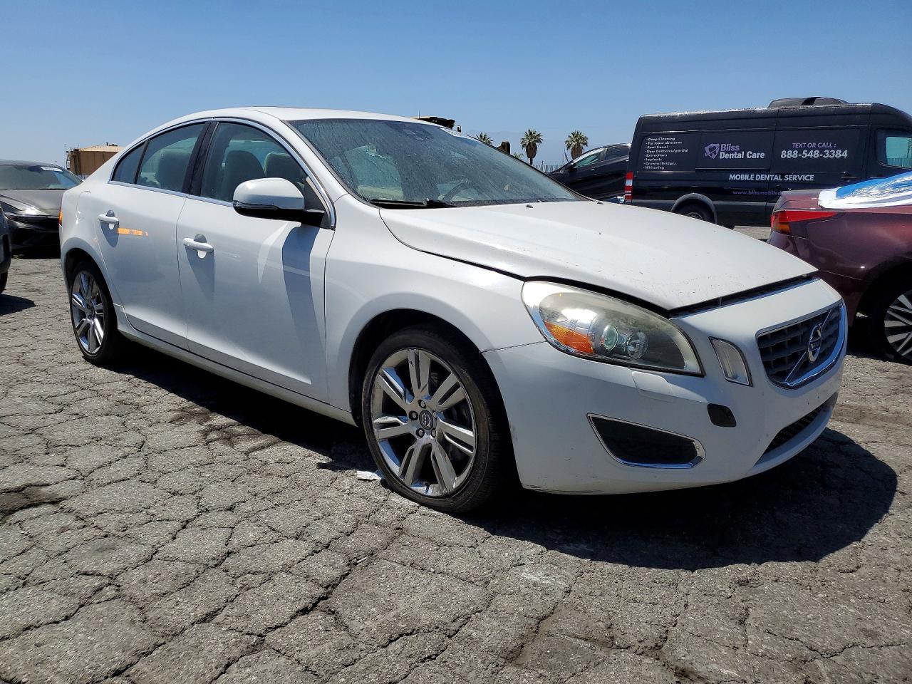 Volvo S60 T6