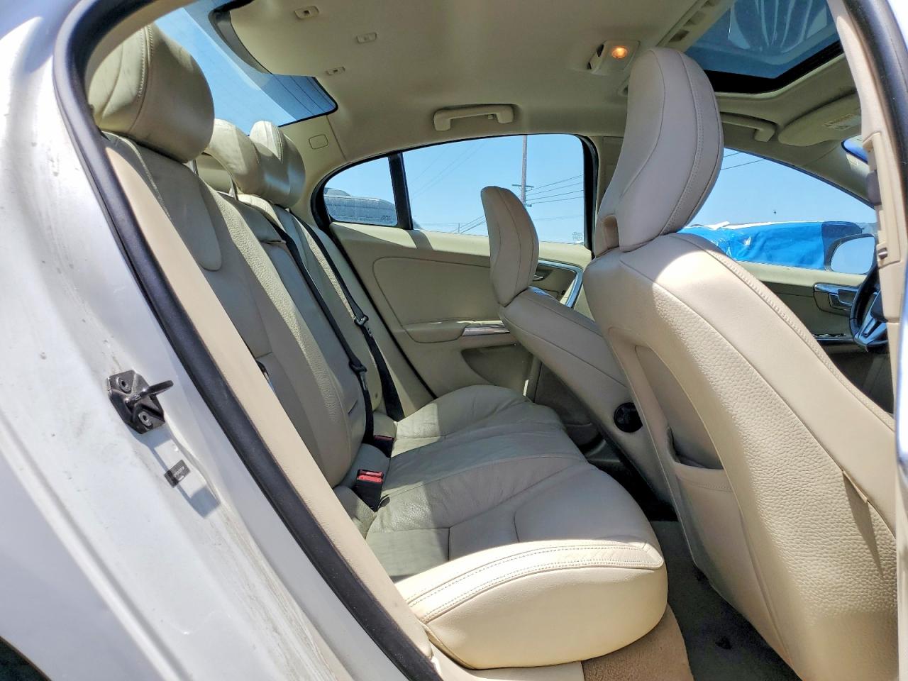 Volvo S60 T6
