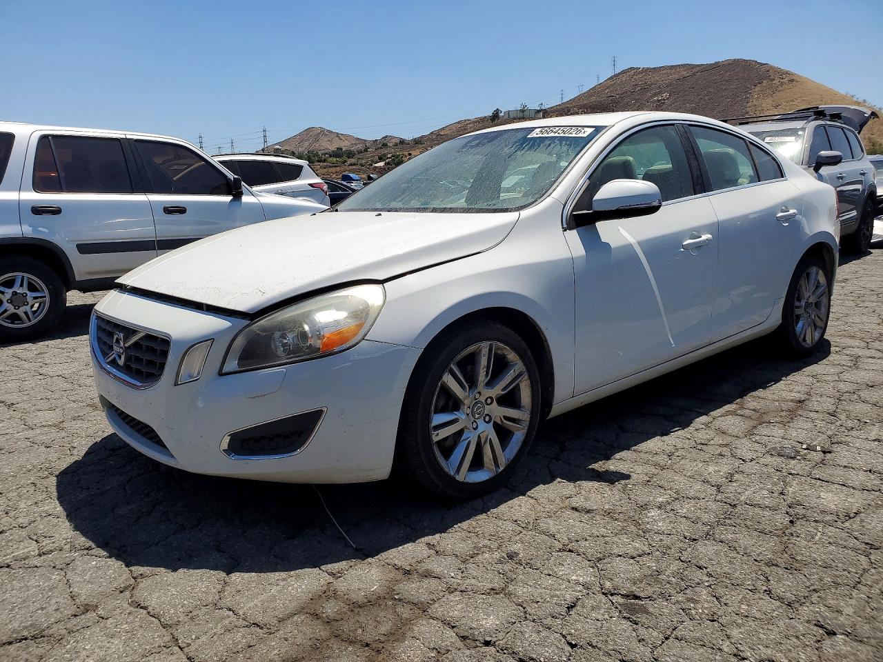 Salvage Volvo S60 Image