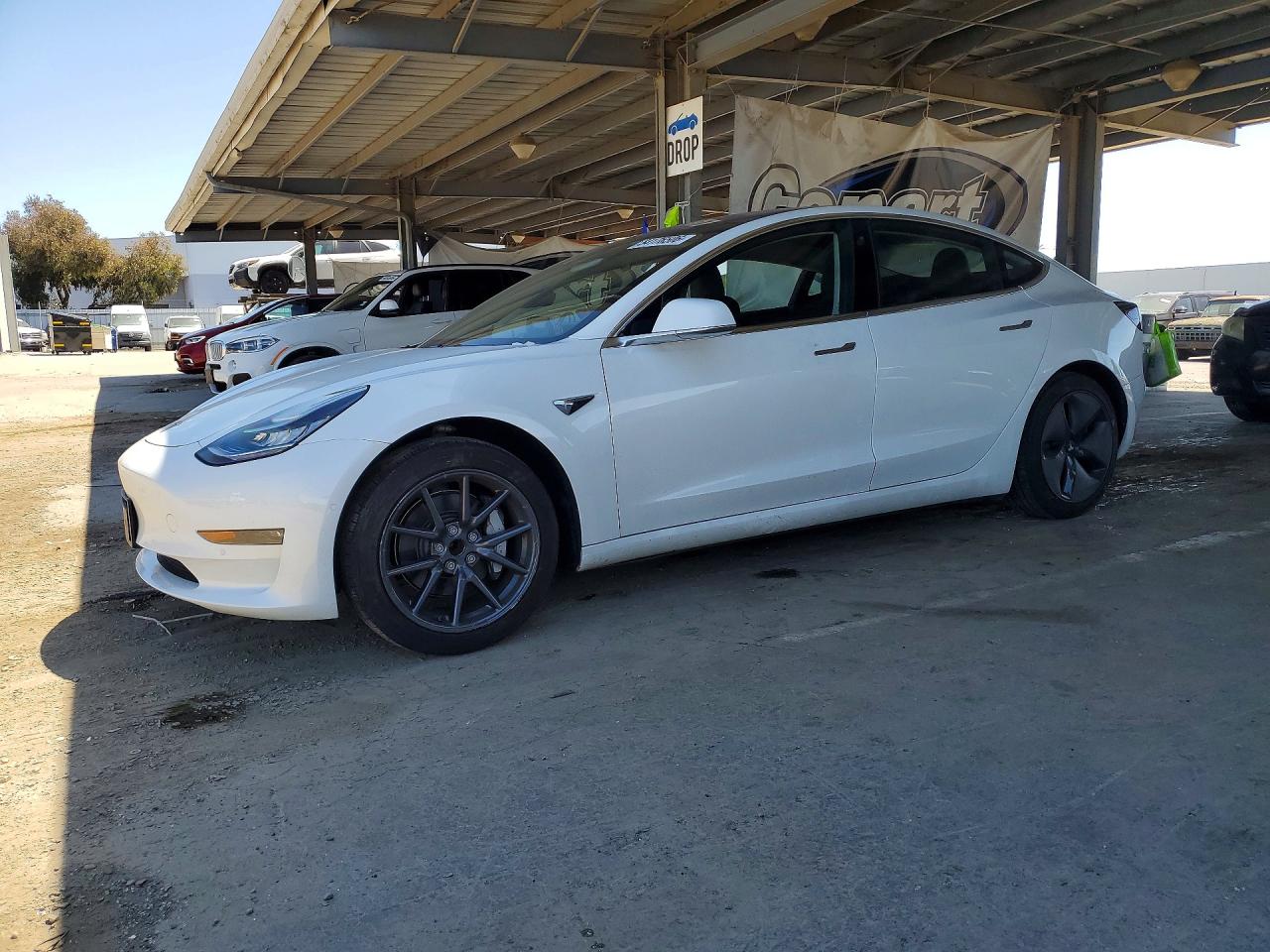 Salvage Tesla Model 3 Image