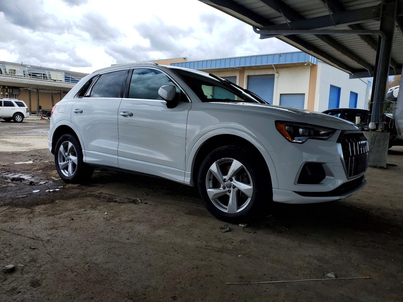 Audi Q3 Premium