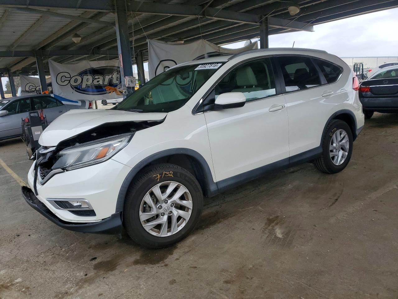 Salvage Honda Crv Image