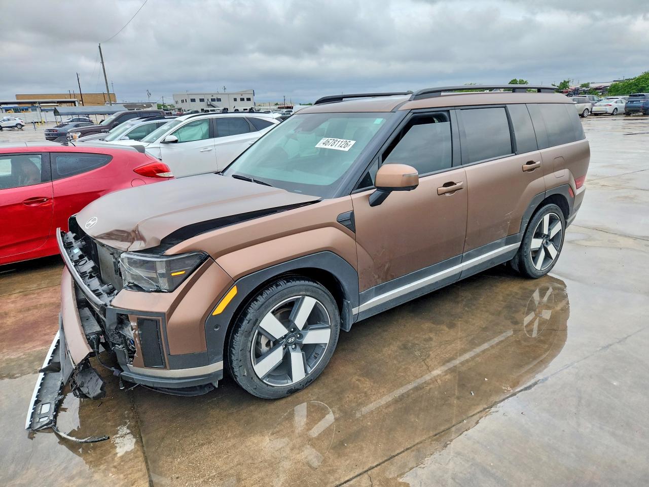 Salvage Hyundai SANTA FE Image