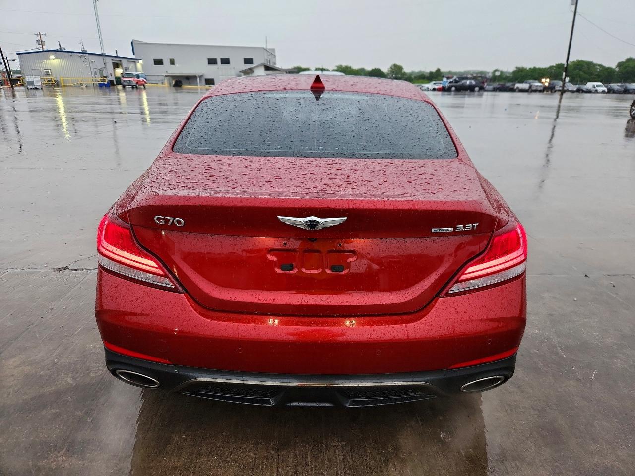 Genesis G70