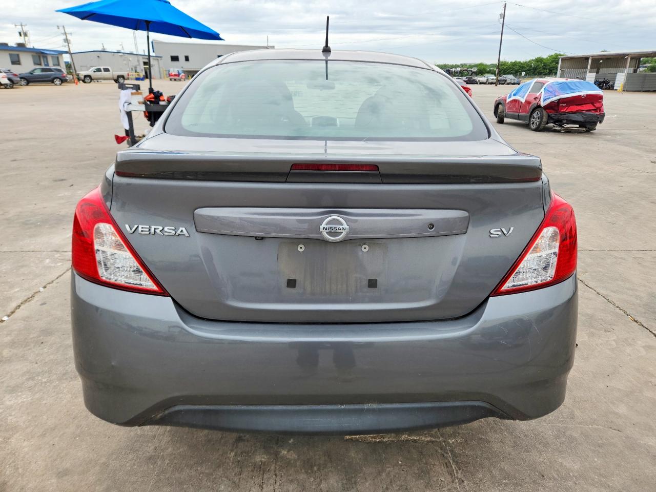 Nissan Versa Sv