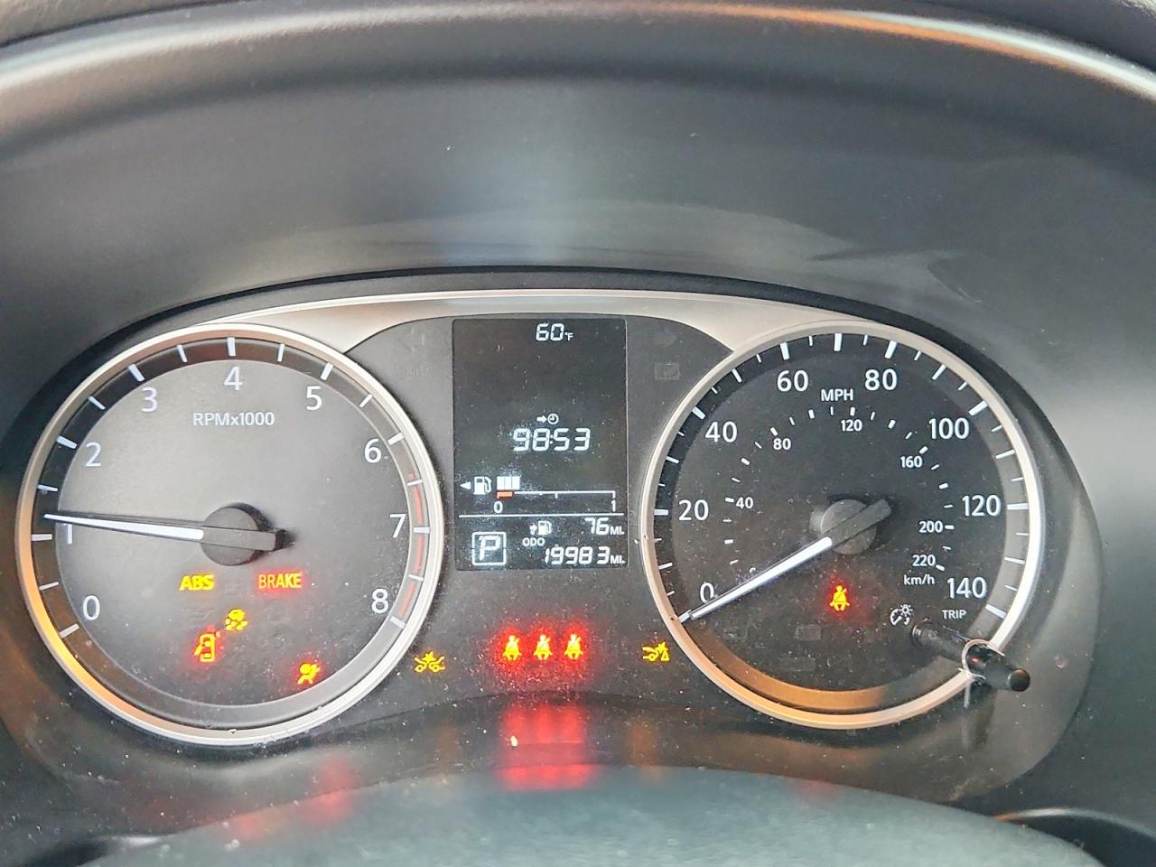 Nissan Kicks Play S