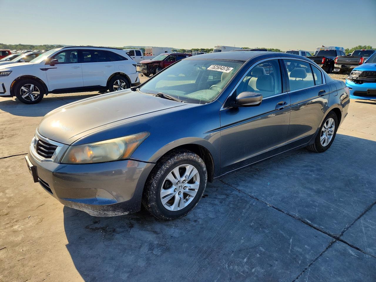 Salvage Honda Accord Image