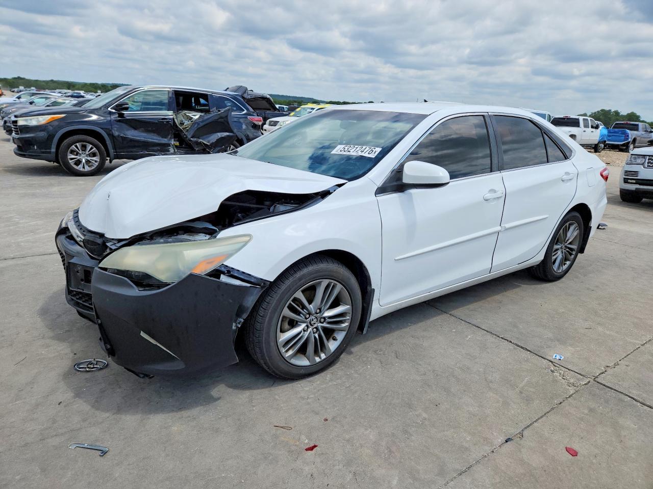 Salvage Toyota Camry Image