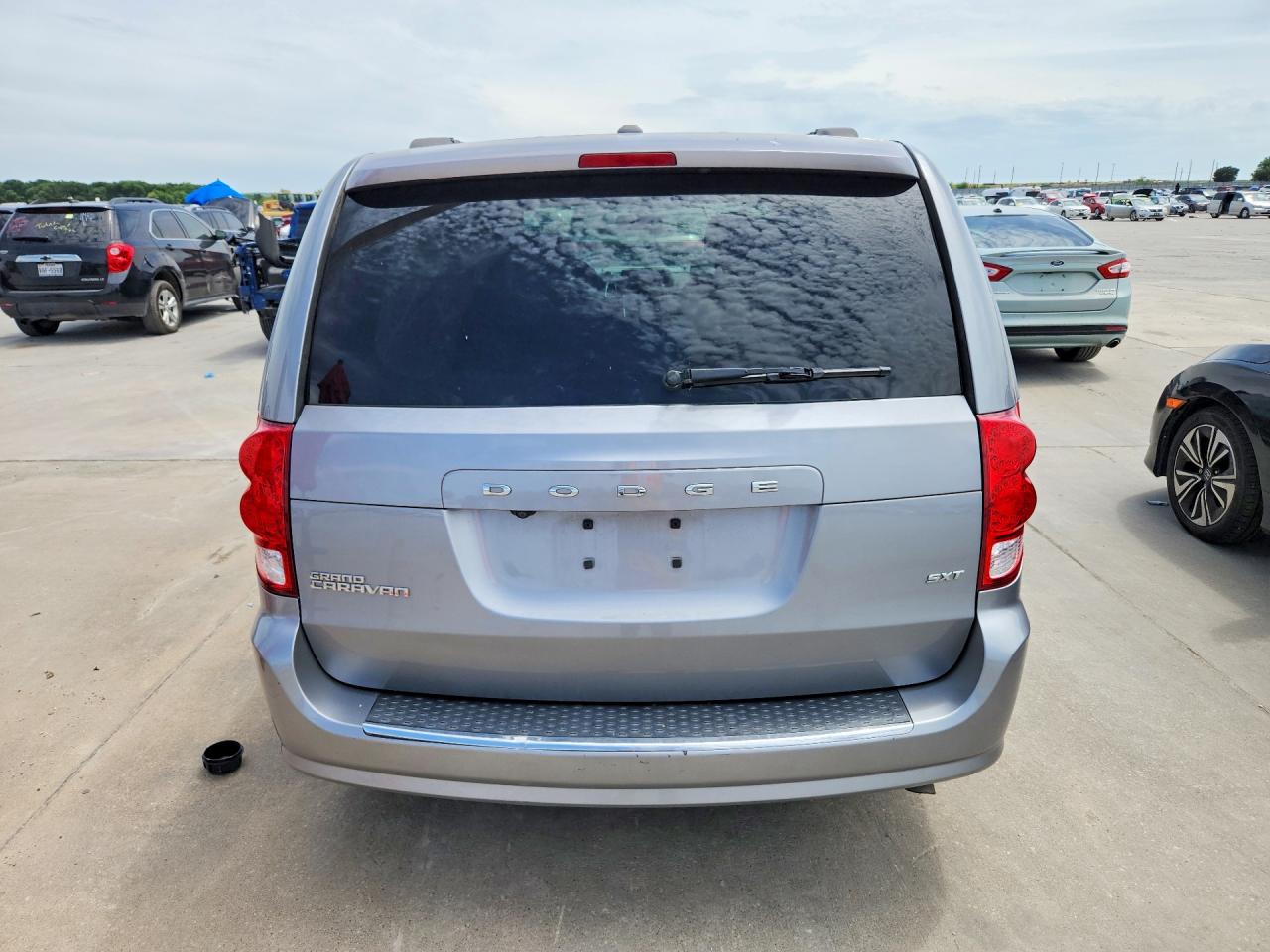 Dodge Caravan Sxt