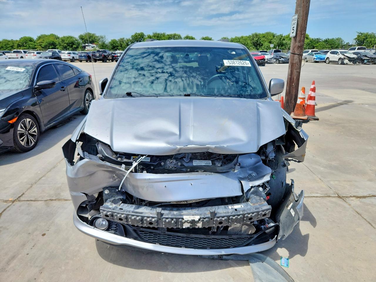 Dodge Caravan Sxt