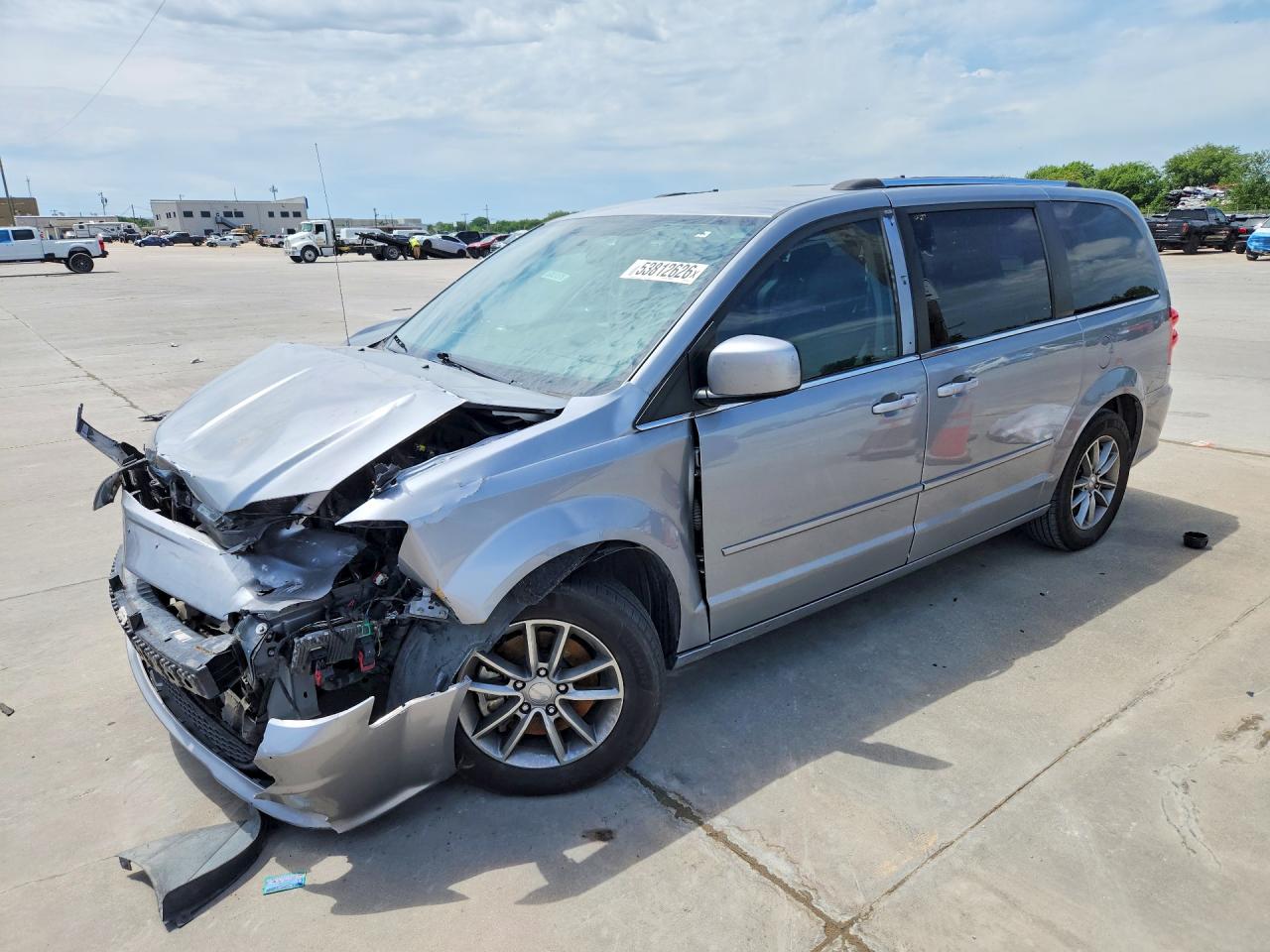 Salvage Dodge Caravan Image