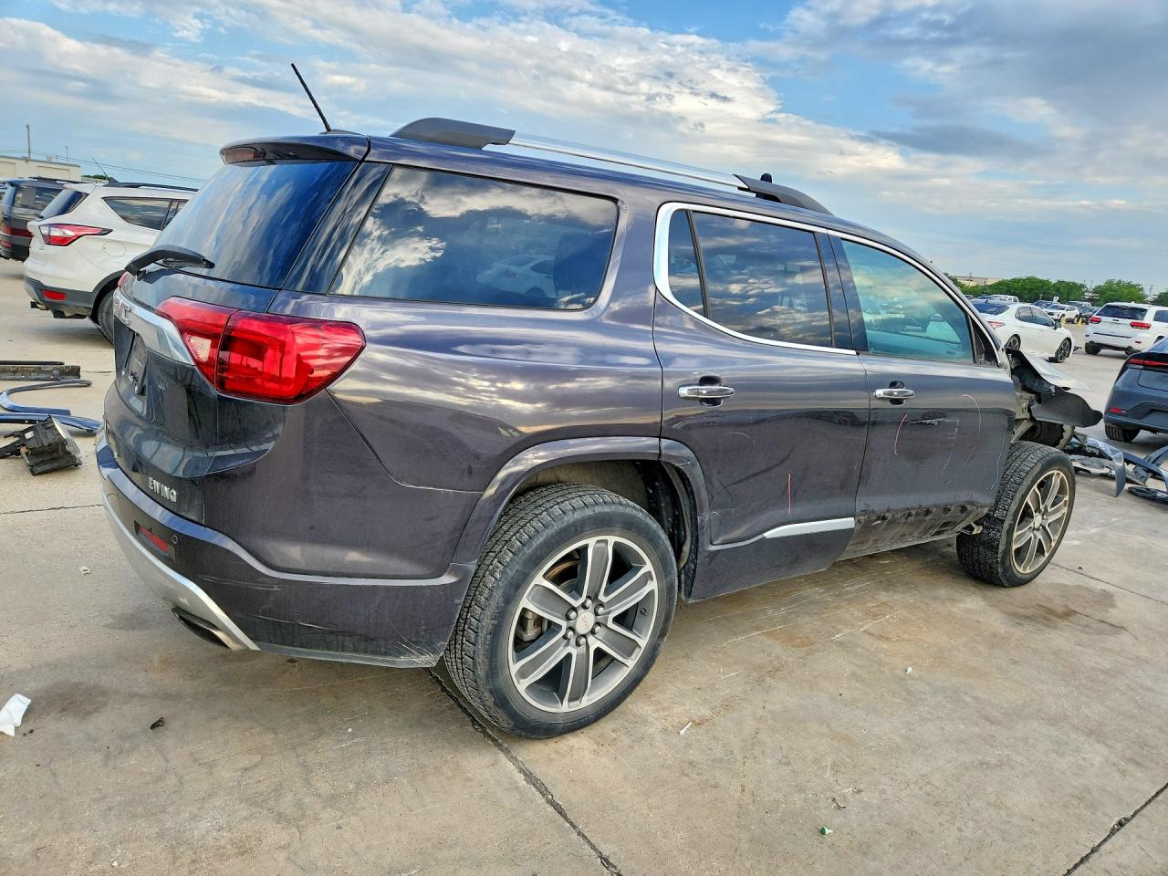 GMC Acadia Denali
