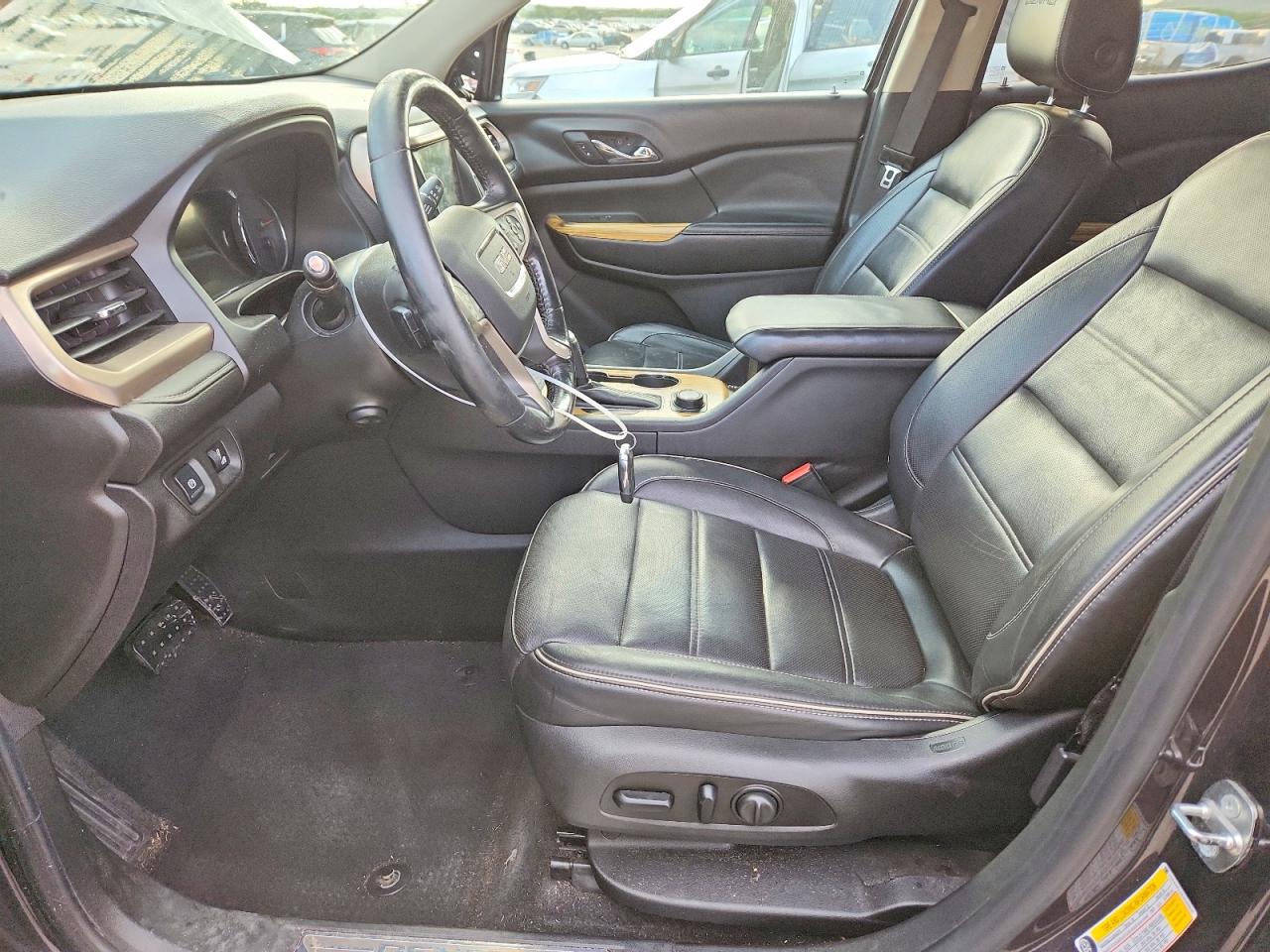 GMC Acadia Denali