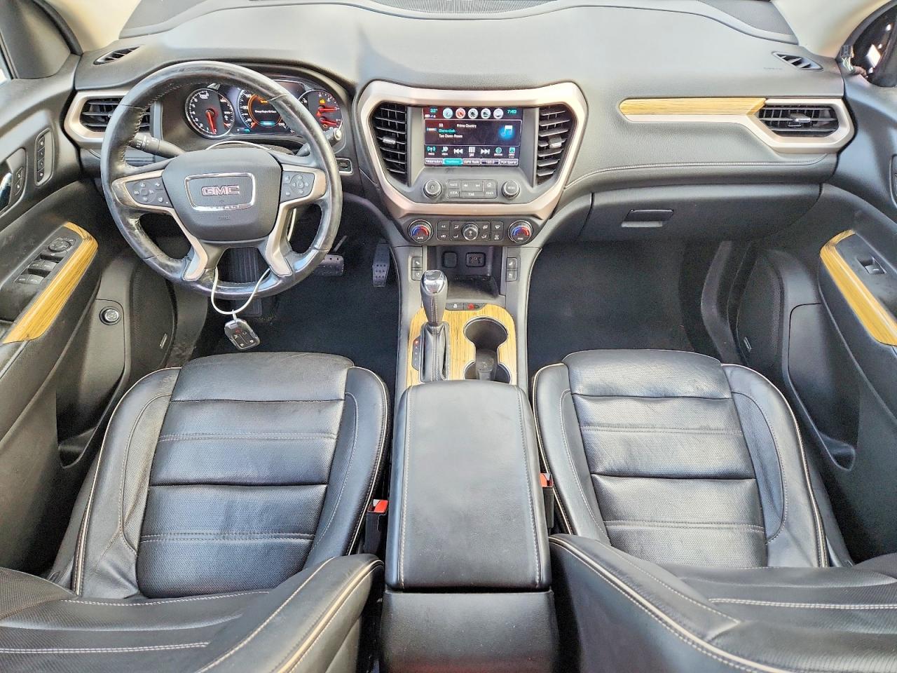 GMC Acadia Denali