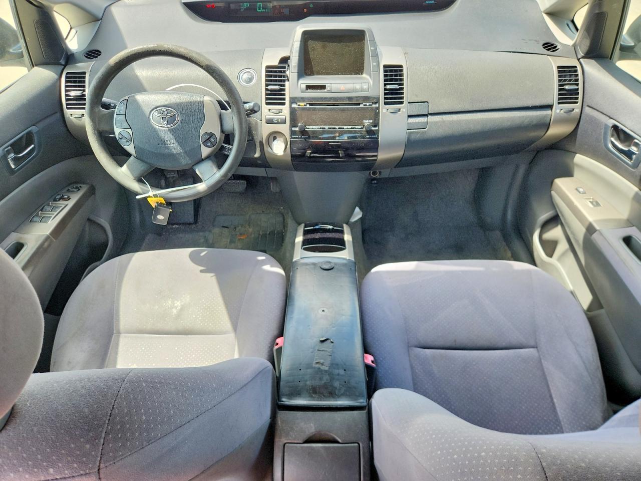 Toyota Prius Base