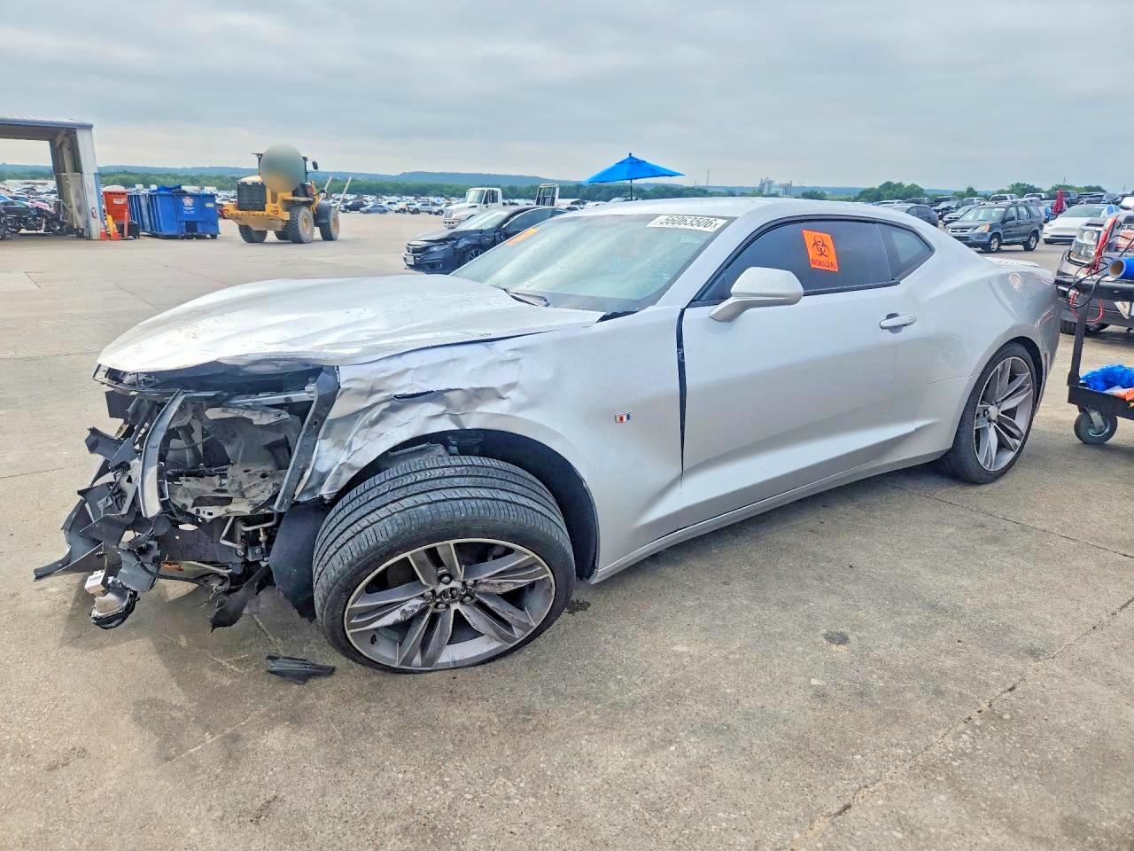 Salvage Chevrolet Camaro Image