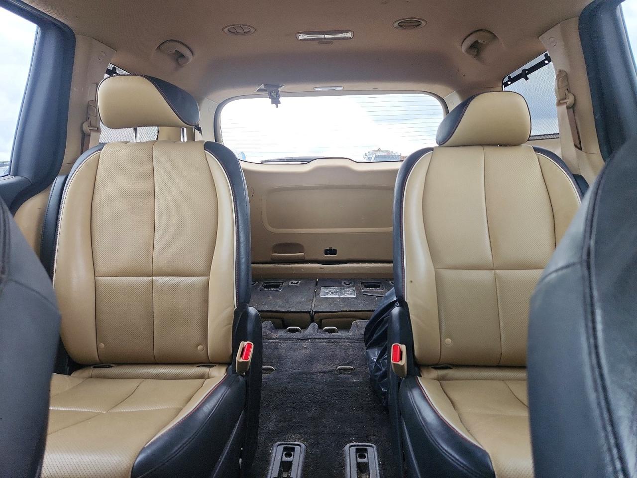 Kia Sedona Ex