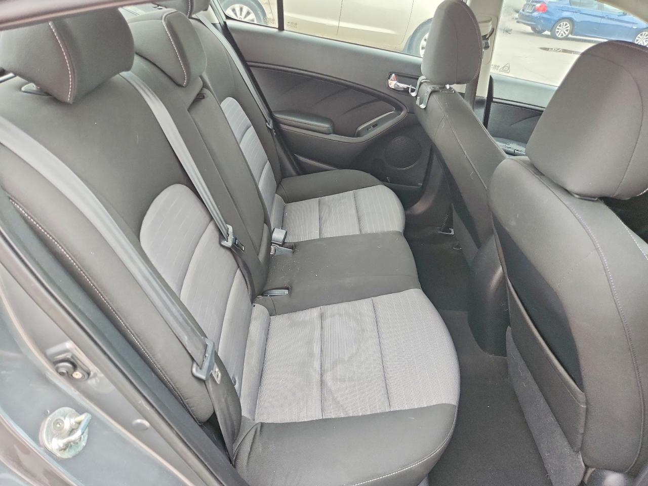 Kia Forte Ex