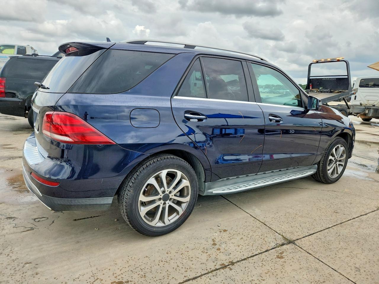 Mercedes-Benz GLE 350