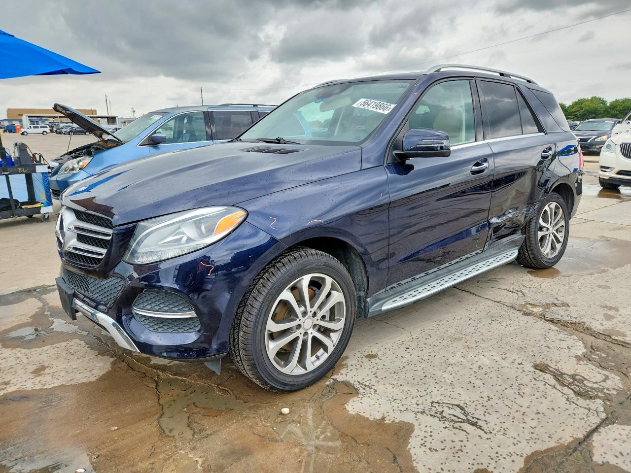 Salvage Mercedes-Benz GLE Image