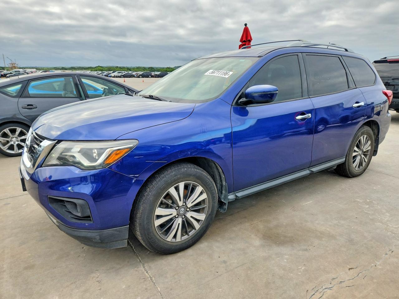 Nissan Pathfinder S
