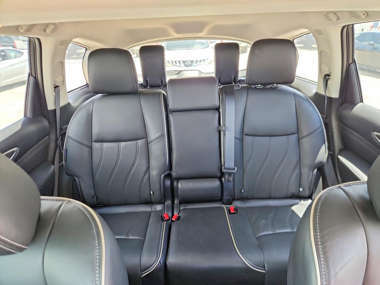 INFINITI Qx Luxe