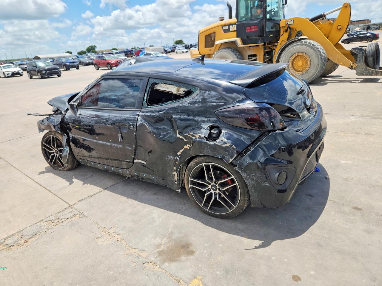 Hyundai VELOSTER Turbo