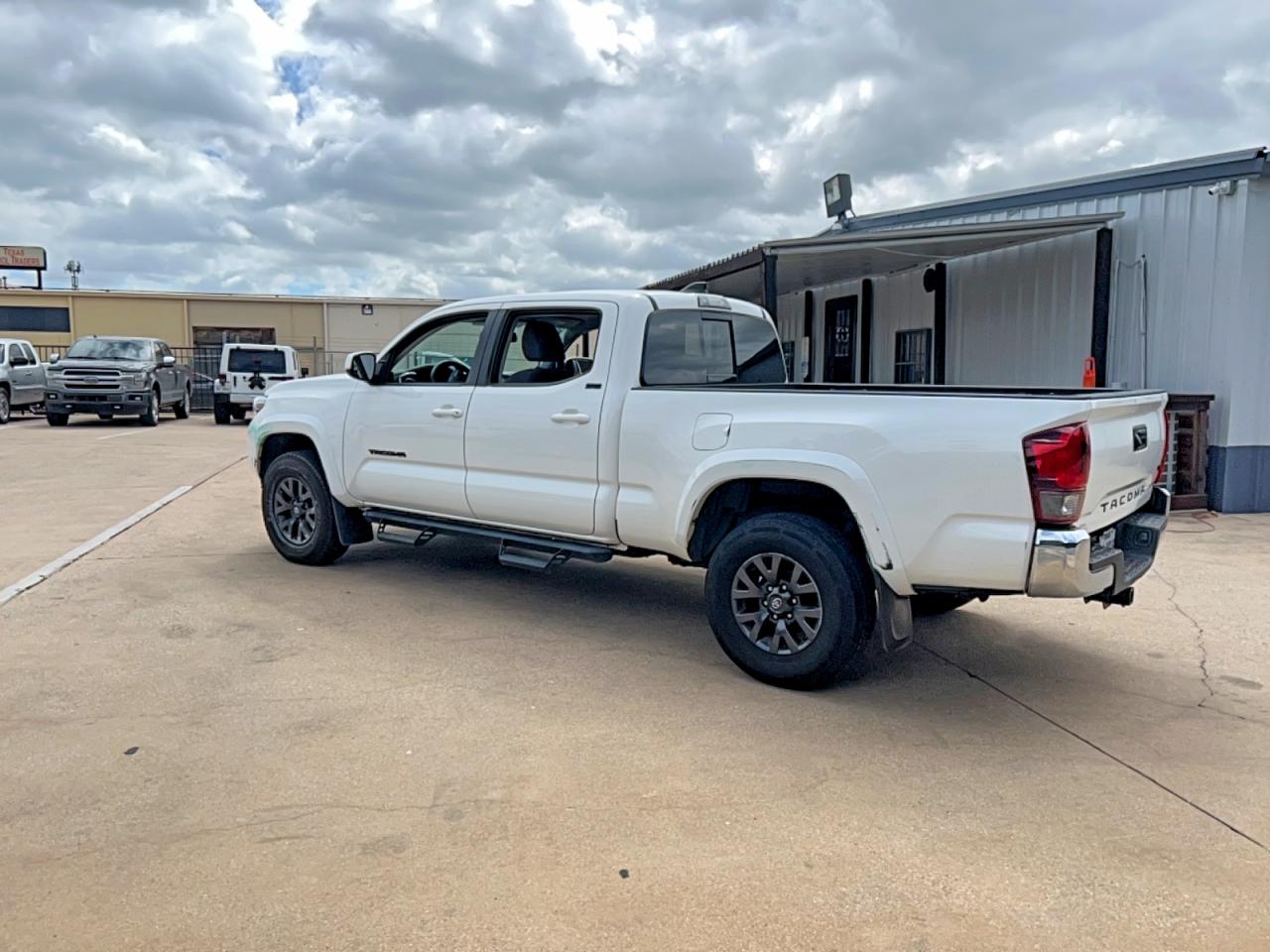 Toyota Tacoma Sr5 V6