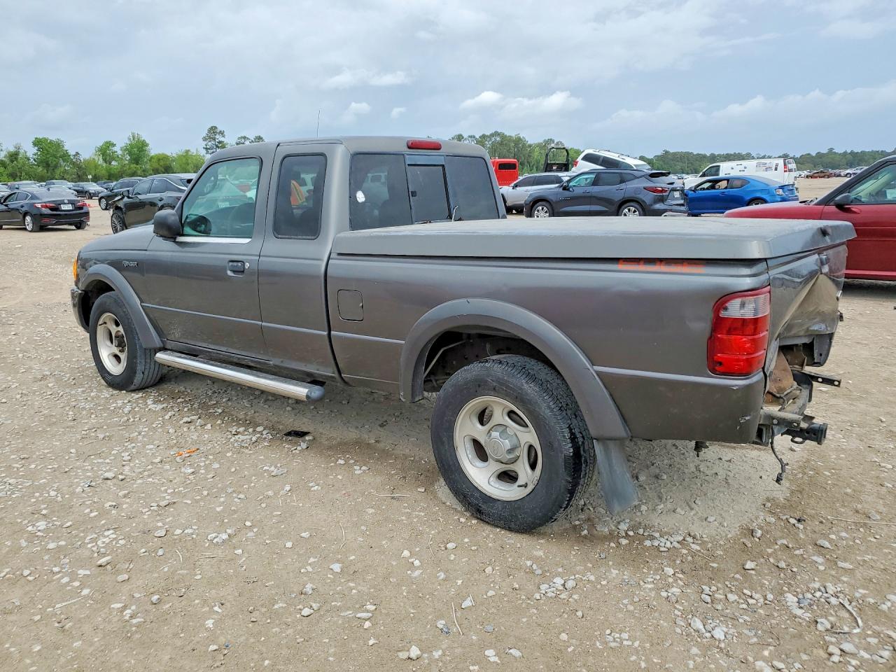 Ford Ranger Super Cab