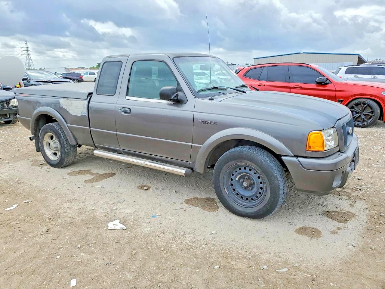 Ford Ranger Super Cab