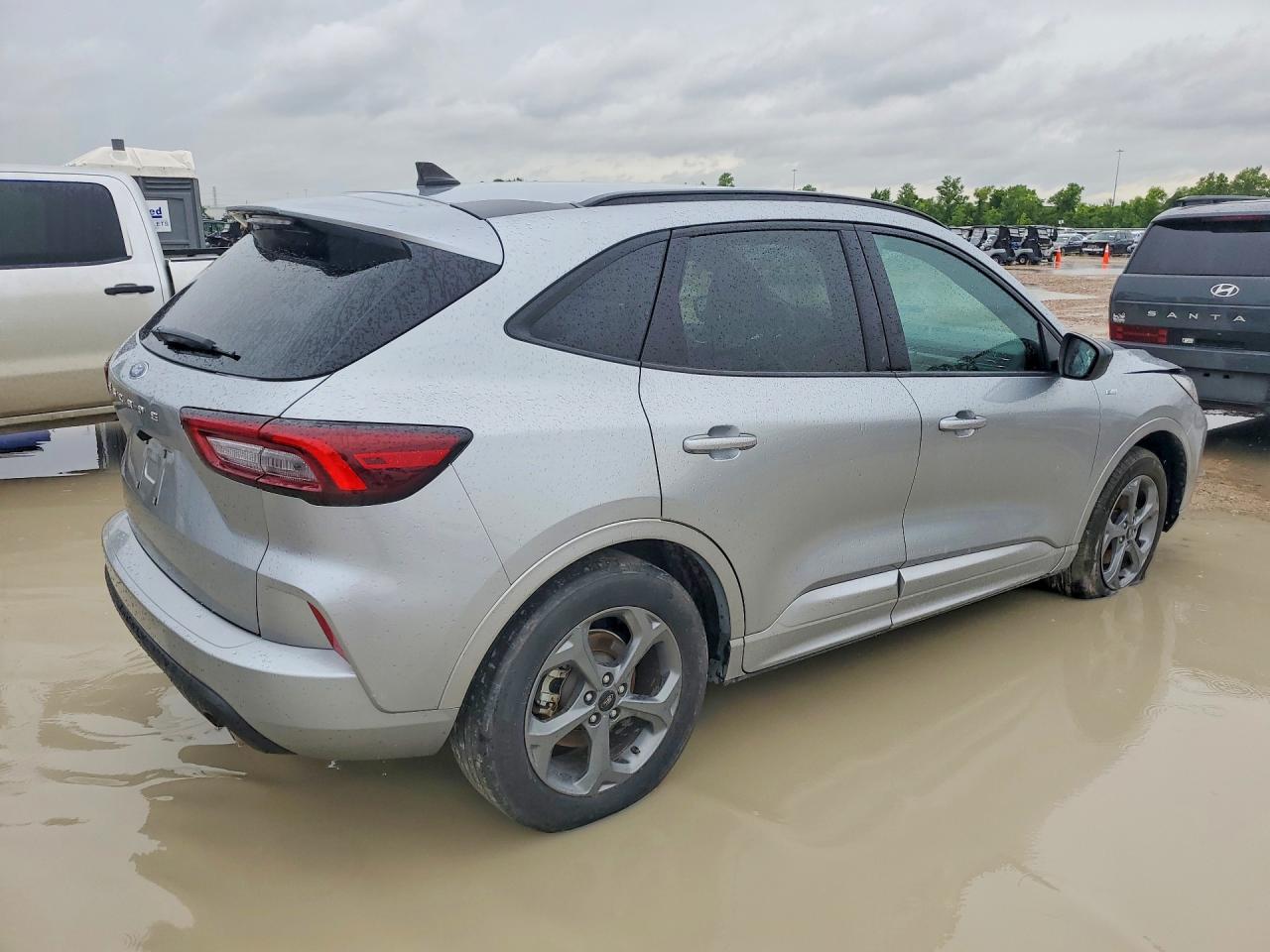Ford Escape St Line