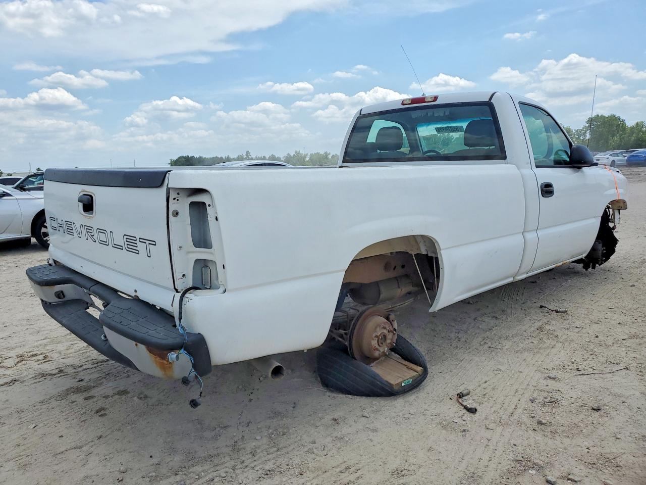 Chevrolet Silverado C1500