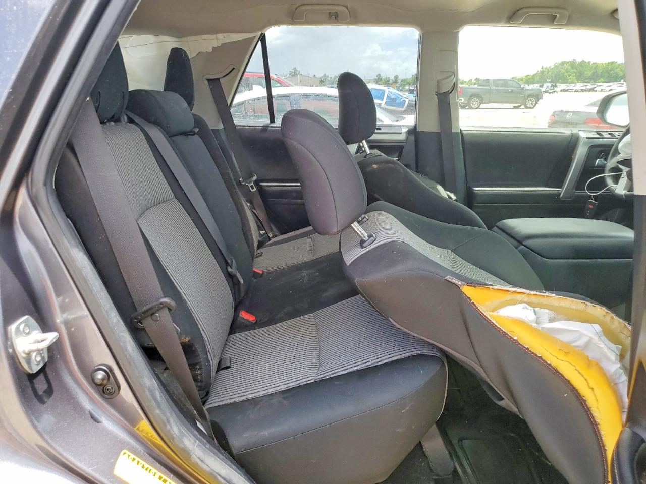 Toyota 4Runner Sr5