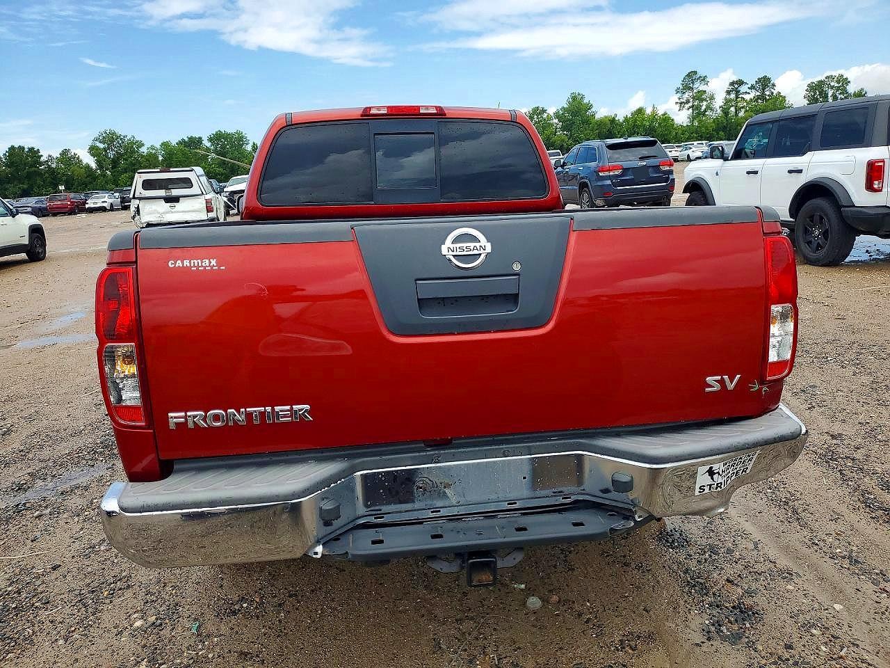 Nissan Frontier Sv V6