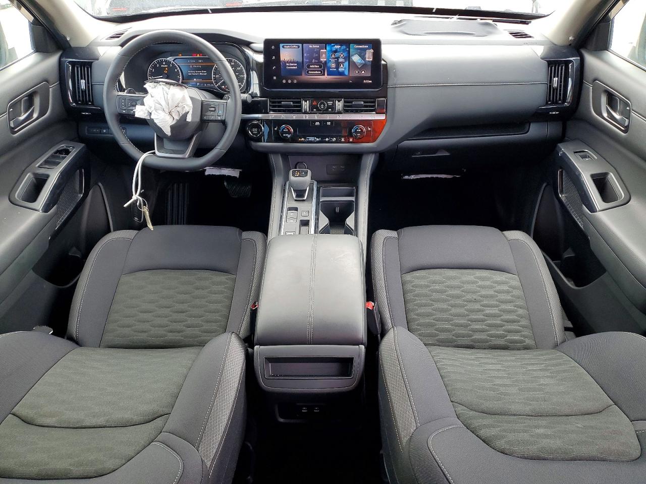 Nissan Pathfinder Sv