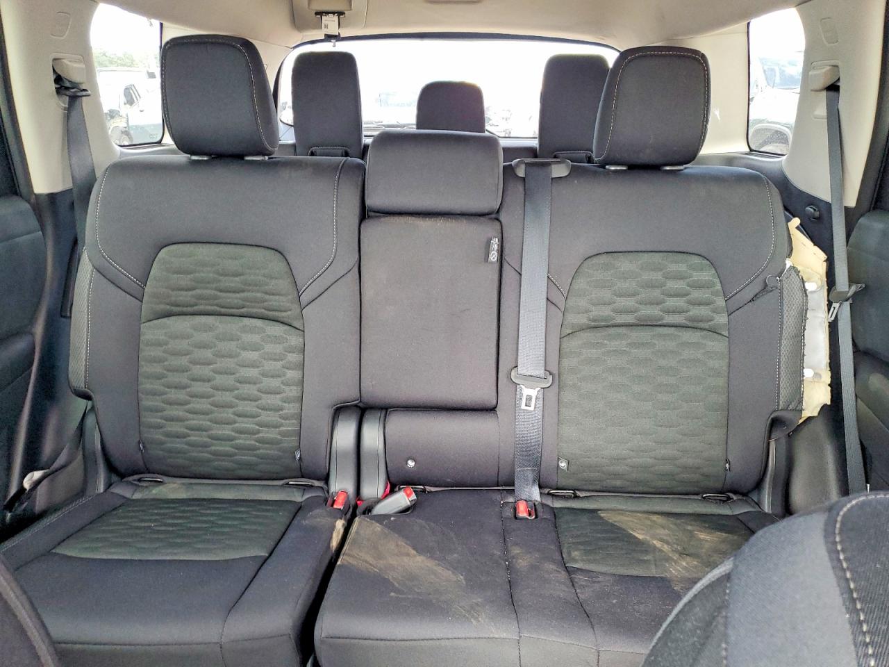 Nissan Pathfinder Sv