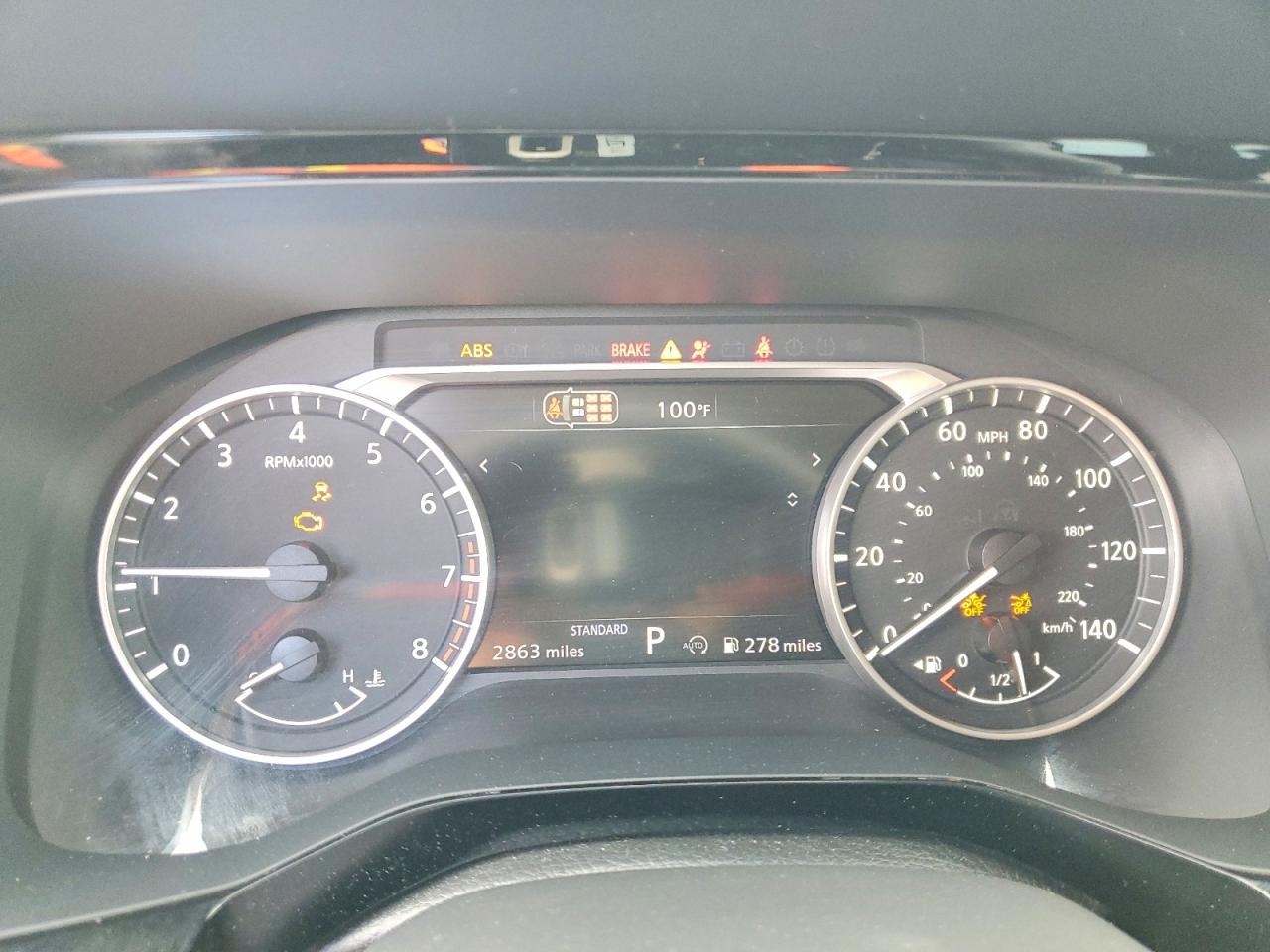 Nissan Pathfinder Sv