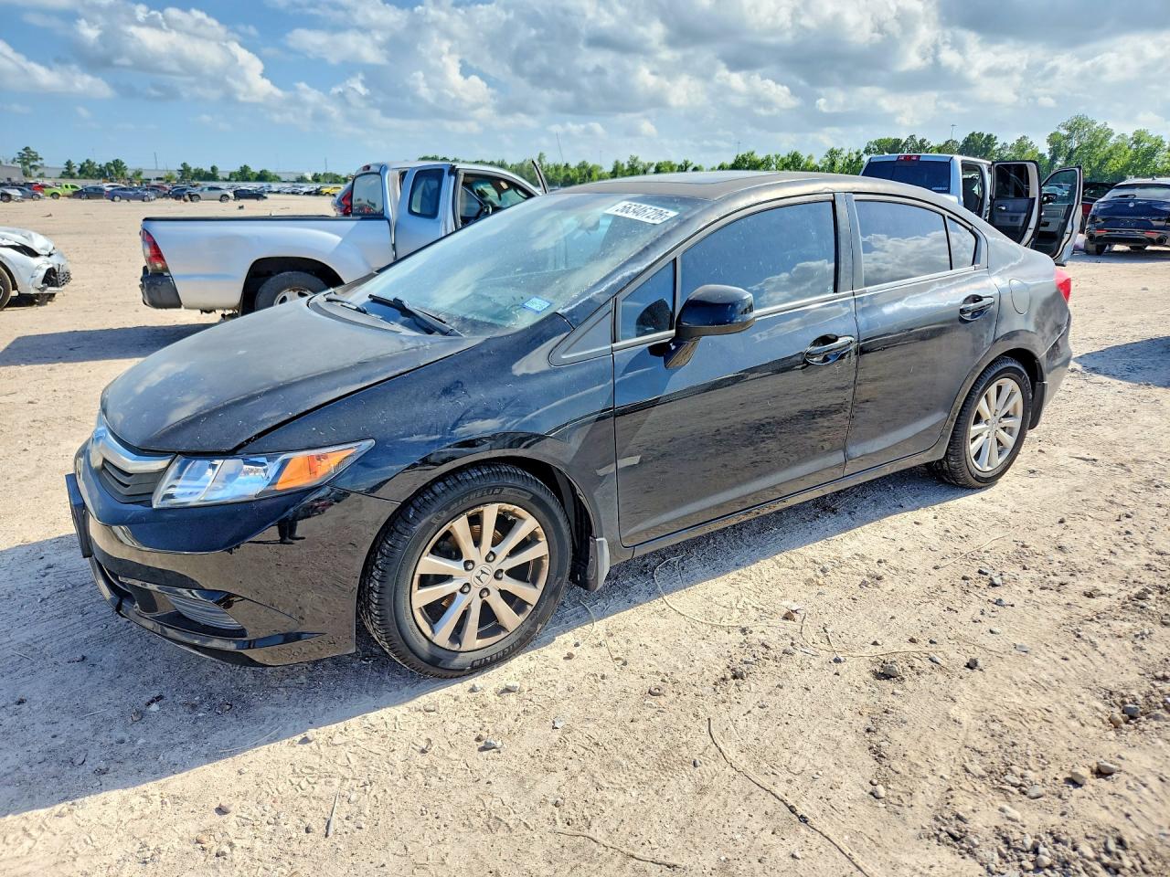 Salvage Honda Civic Image