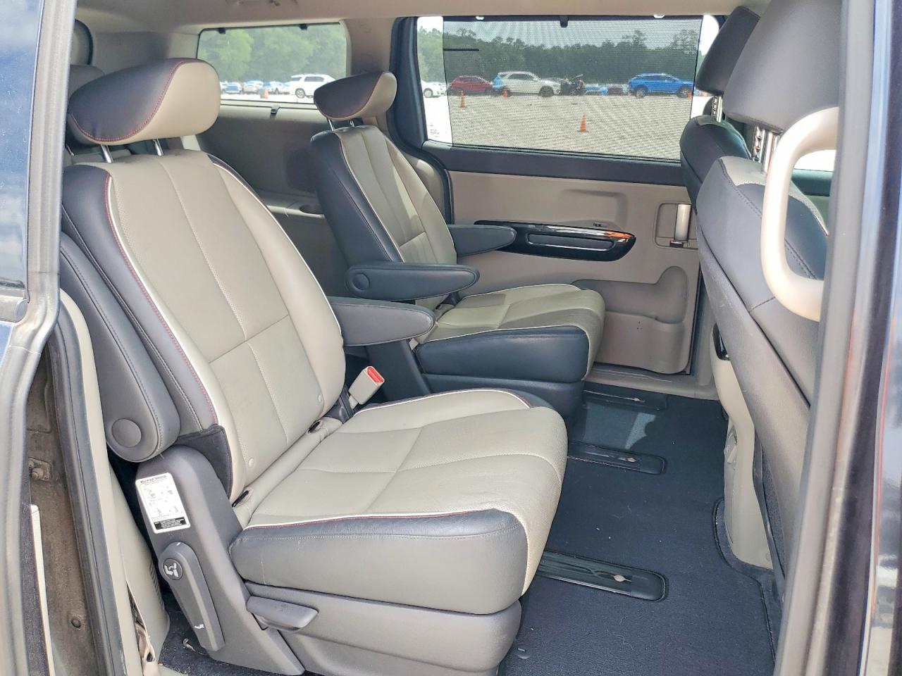 Kia Sedona Sx