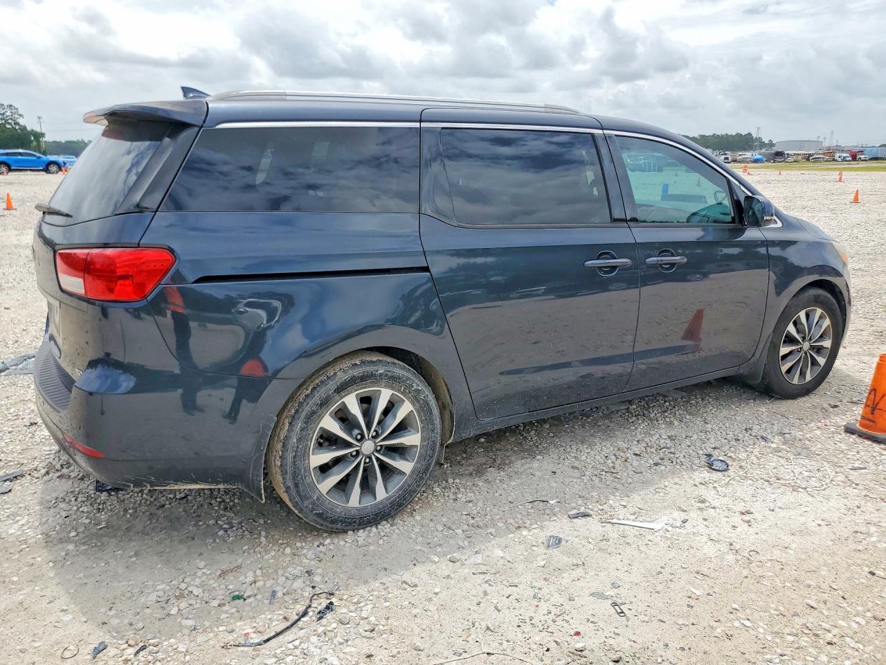 Kia Sedona Sx
