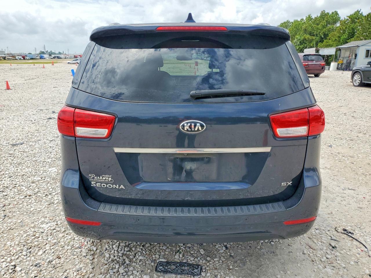 Kia Sedona Sx