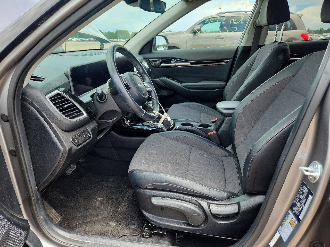 Kia Seltos S