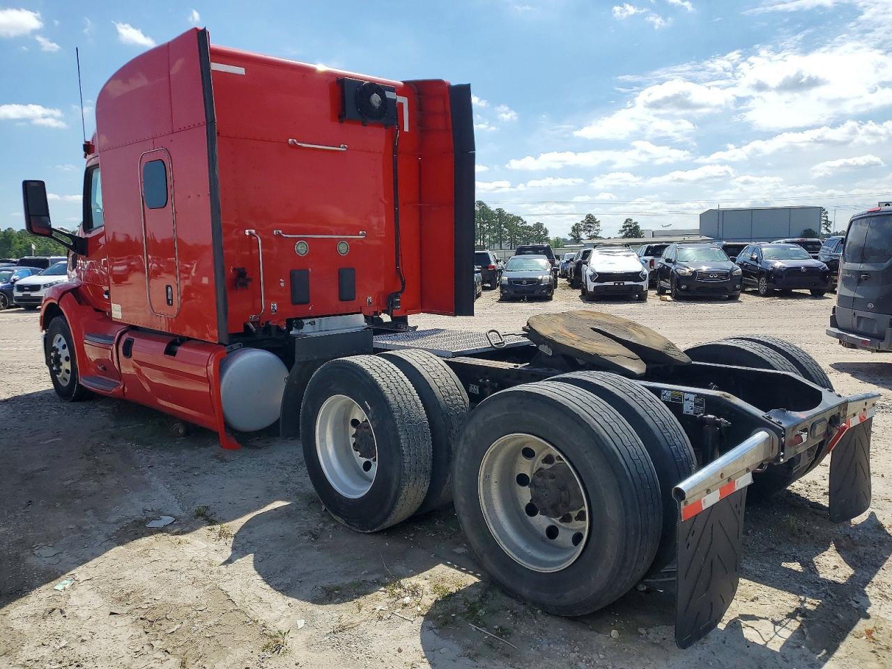 Peterbilt 579