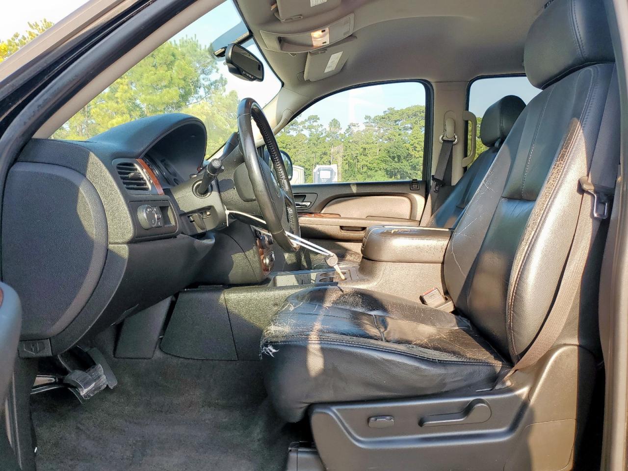 Chevrolet Tahoe C1500