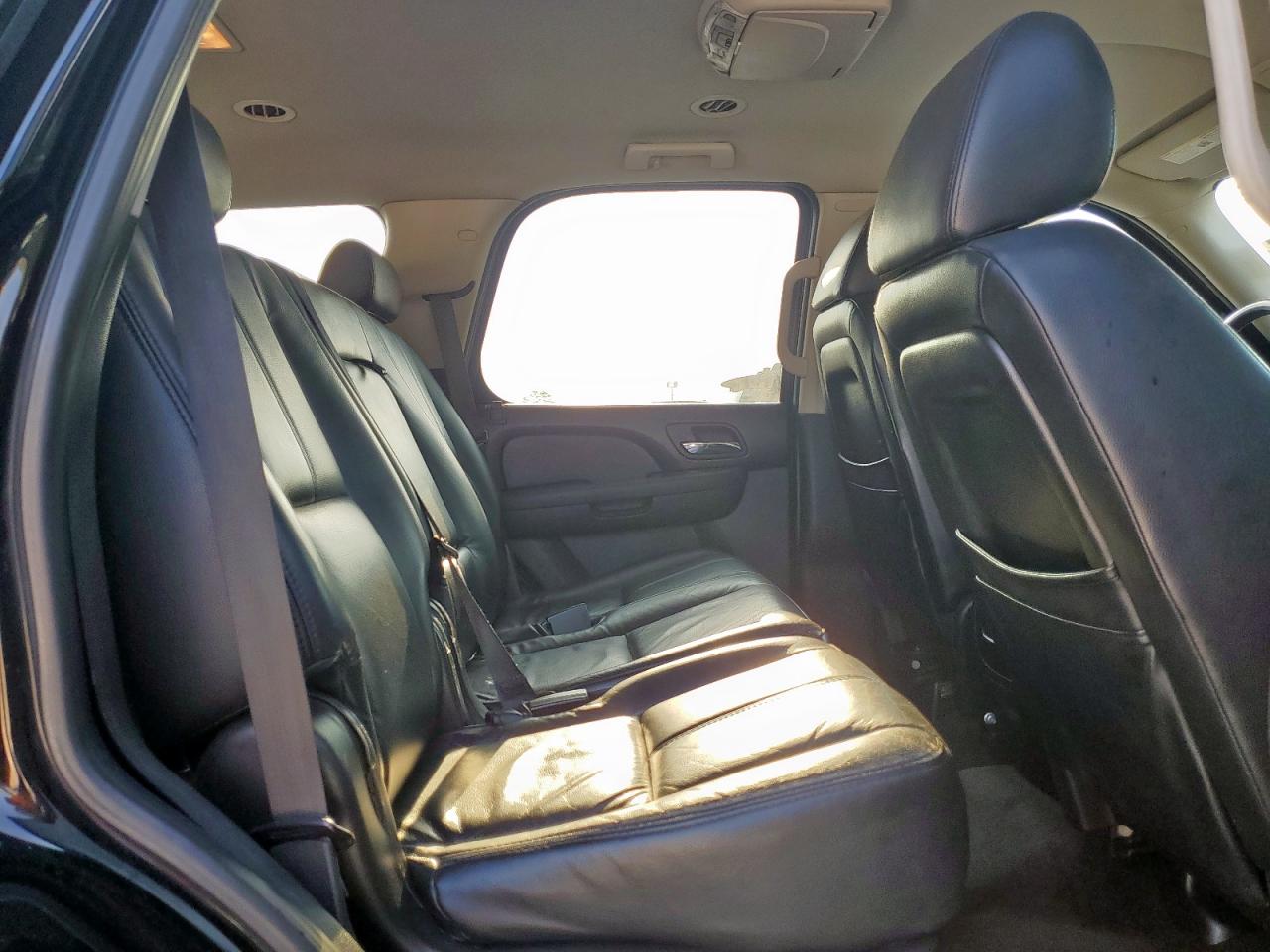 Chevrolet Tahoe C1500